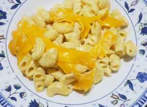 Una foto de Mac and cheese
