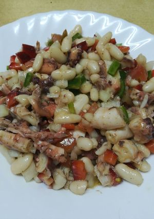 Una foto de Salpicón de pulpo con alubias