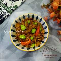 รูปของ Pete Telor Kecap / Peuteuy di Endogan