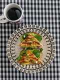 Torradas com abacate e tofu 🥑