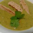 Crema de verduras, soja texturizada, cilantro y perejil enriquecida con Agua de Mar