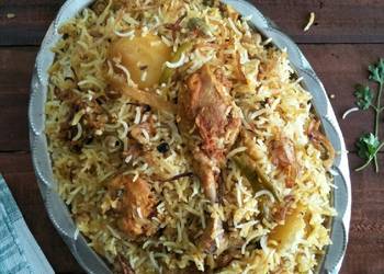 How to Prepare Delicious Hyderabadi Murg Dum Biryani Kacchi Style