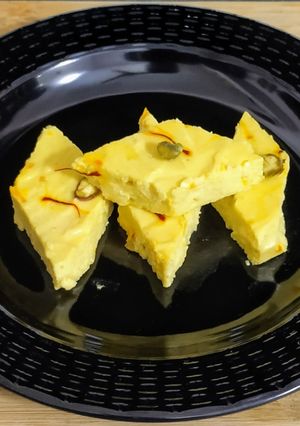 ভাপা সন্দেশ রেসিপির প্রধান ছবি