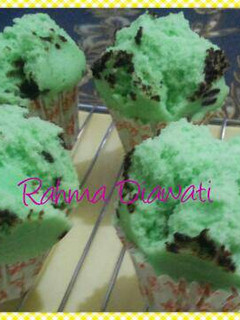 Foto resep Bolu kukus pandan mekar