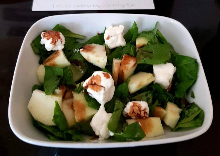 My Apple,Spinach, Goats Cheese Salad &amp; Apple Balsamic Vinegar 😍