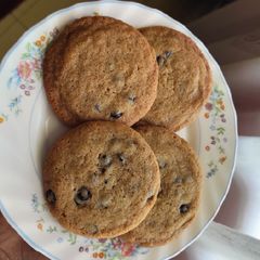 A picture of Yummy chocolate chip cookies.