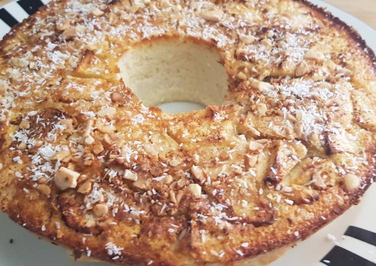 Pastel de manzana y yogur griego sin gluten