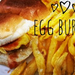 A picture of Egg burger.