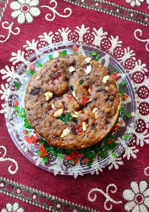 एगलेस क्रिसमस प्लम केक (Eggless christmas plum cake recipa in hindi) रेसिपी मुख्य फोटो