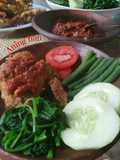 AYAM penyet KLATEN ala.. aninghan