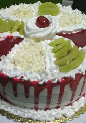 A picture of Redvelvet cake.