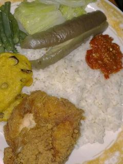 Foto resep Nasi Tempong Khas Banyuwangi