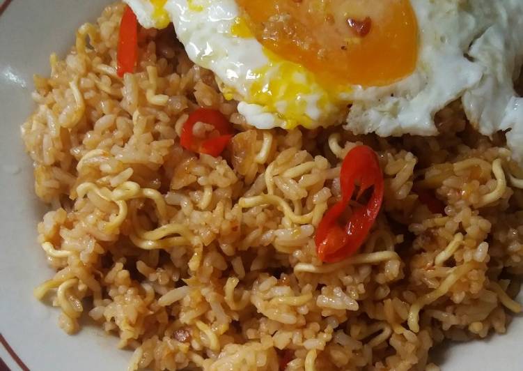 Resep Nasi goreng pedas ala Alya oleh Alia muslimah - Cookpad