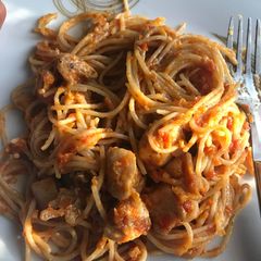 A picture of Squishy Jollof spaghetti.