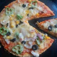 Yeast Free vegan pizza A picture of Yeast Free vegan pizza.