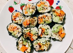 Hình của món Kimbap Keto.