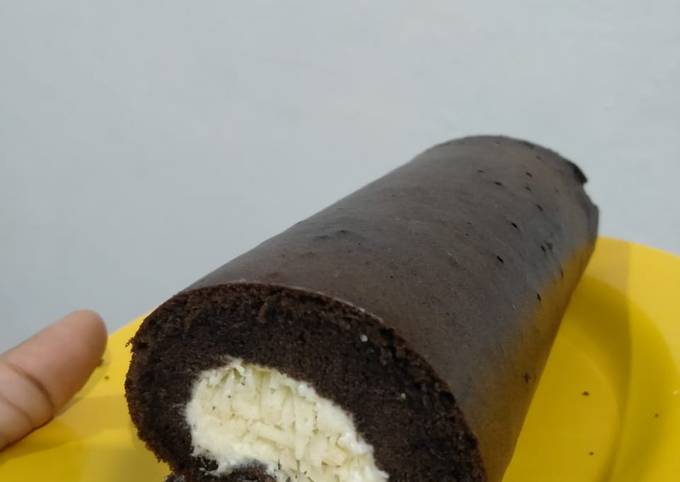 Bolu gulung coklat