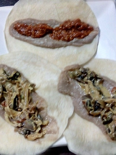 Una foto de Tacos de arrieros de harina a dos guisos entequilados las Correa