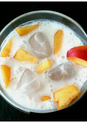 Una foto de Licuado especial de banana 🍌 frapeé