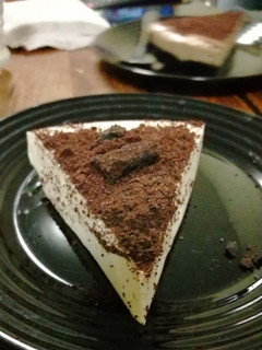 Una foto de Cheesecake de oreo sin horno