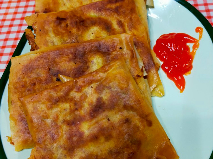 Resep: Martabak telor daging sapi kornet. 👍👍😘😘 Ekonomis