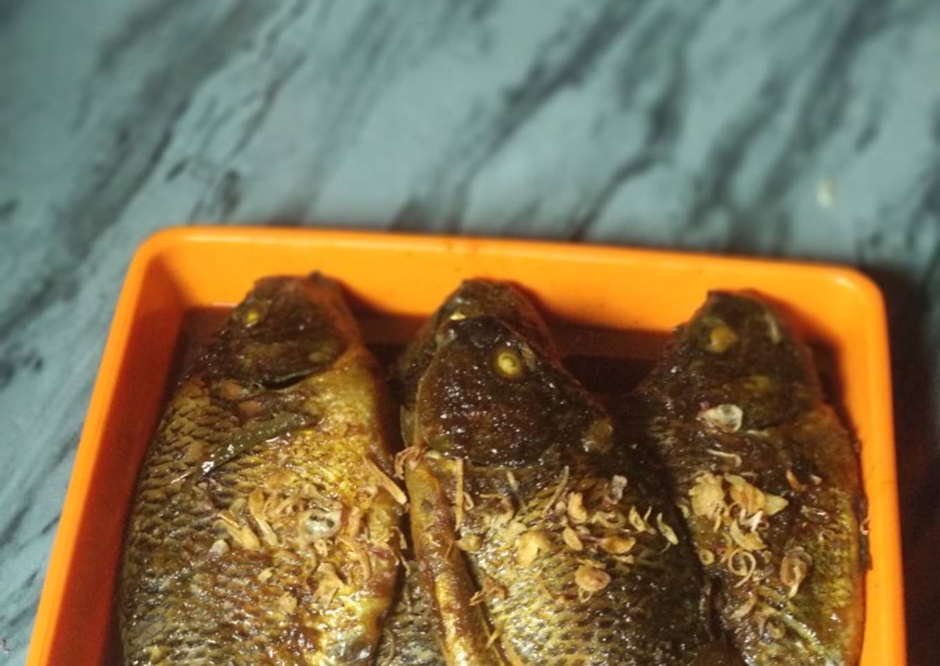 Pindang ikan mujair