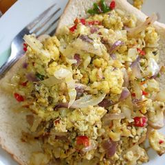 A picture of Cabbage incorporated fried egg.