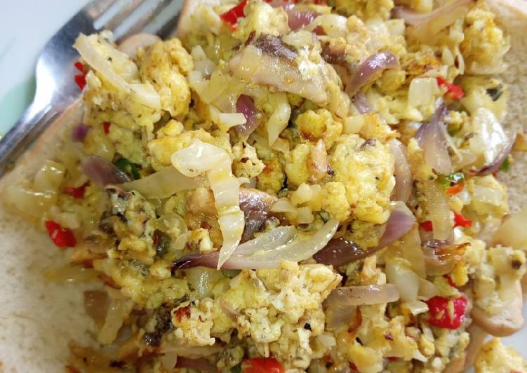 Recipe of Favorite Cabbage incorporated fried egg