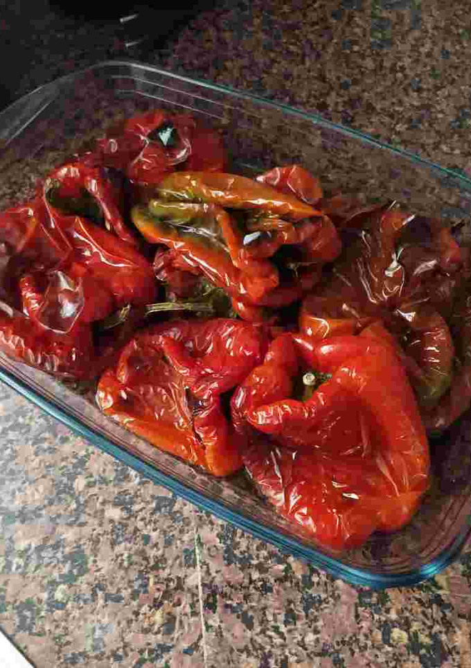 Una foto de Pimientos rojos asados