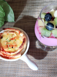 蘑菇甜豆吐司塔（蛋奶素） 的食譜成品照片