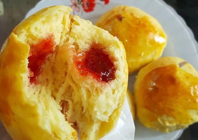 Low Gluten-Dairy Free Cloud Bread