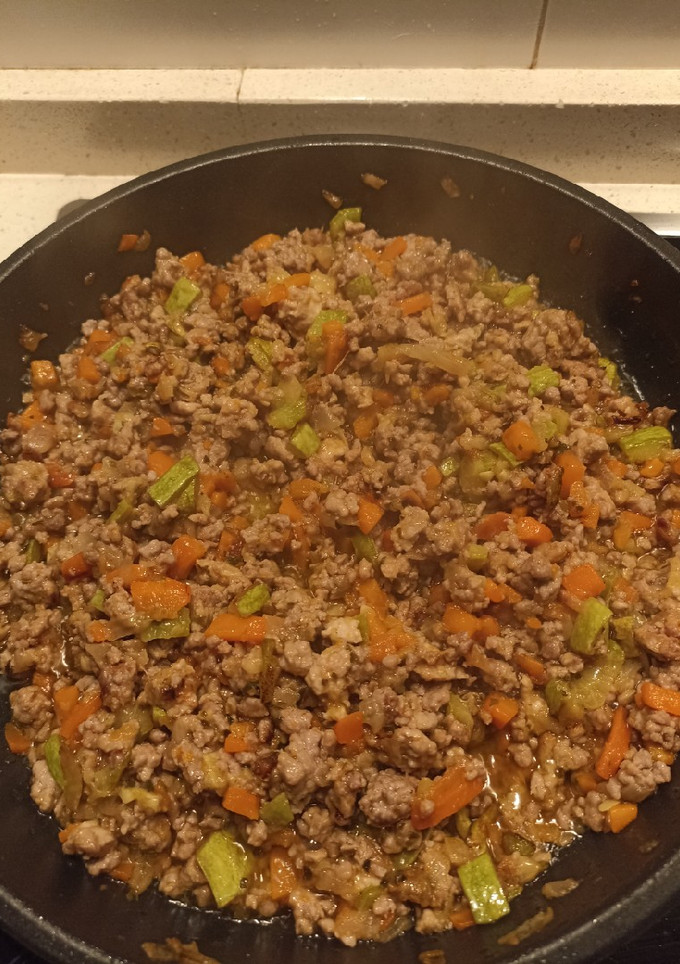 Una foto de Ternera picada con verduras