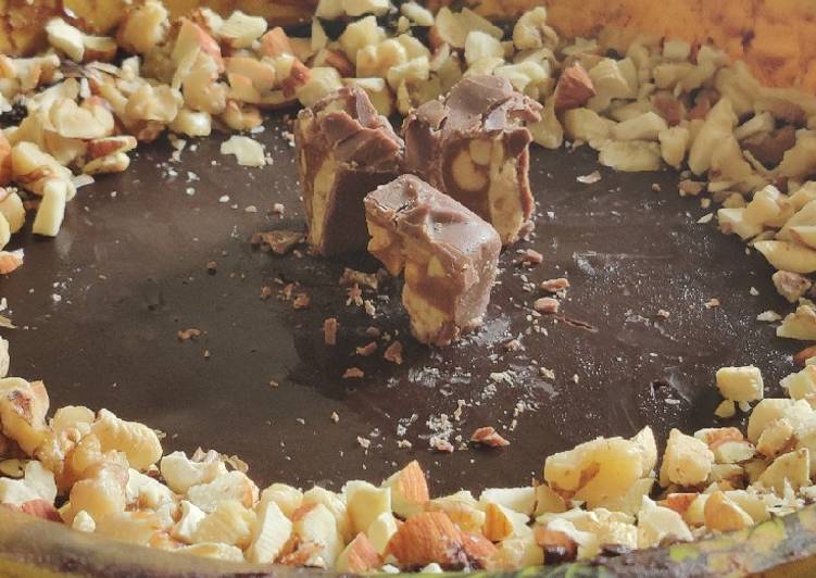 Steps to Prepare Perfect Choco biscuit crunch Cake Cooking Basics for Newbies