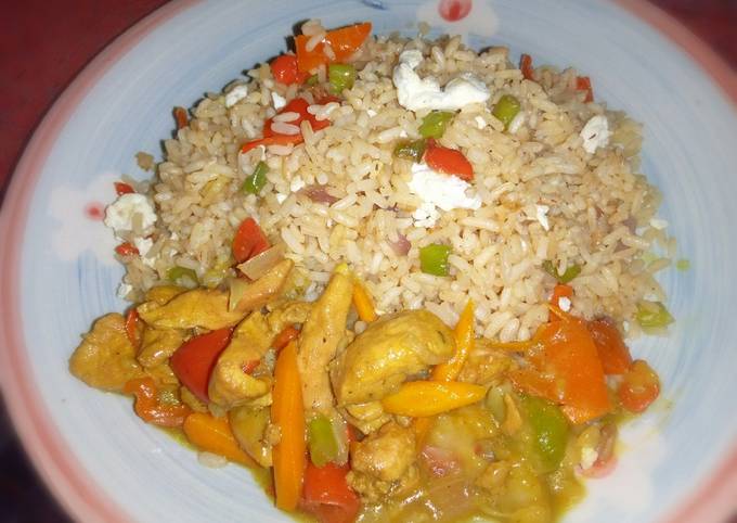 Chinese rice with chicken curry soup