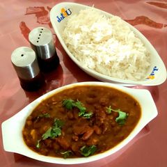 A picture of Rajma Chawal.