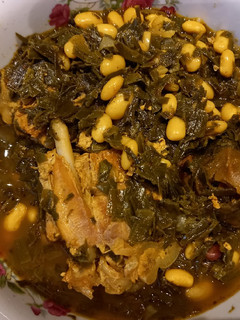 عکسی از دستور خورش تره با بوقلمون
