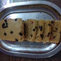 A picture of Carrot tutty fruity cake.