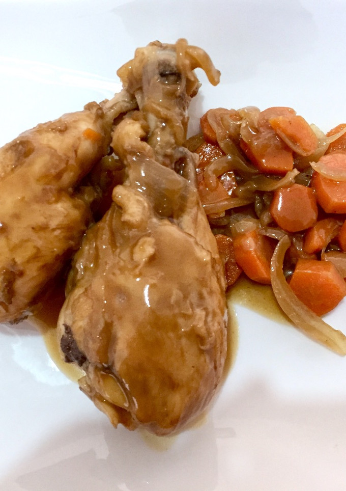 Una foto de Pollo al café