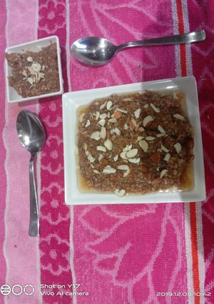 A picture of Khus-khus halwa.