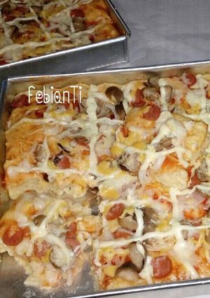 Foto resep Homemade pizza empuk