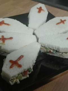 Una foto de Sándwiches tumba para Halloween