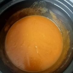 A picture of Slow cooked vegetable soup.
