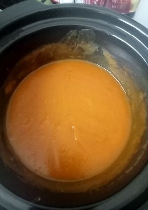 A picture of Slow cooked vegetable soup.