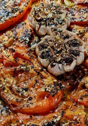 Una foto de TOMATES SAN Marzano🍅🍅 en Conserva al🧄Ajillo...!
