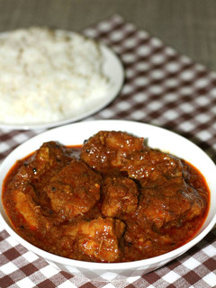A picture of Chicken Curry.