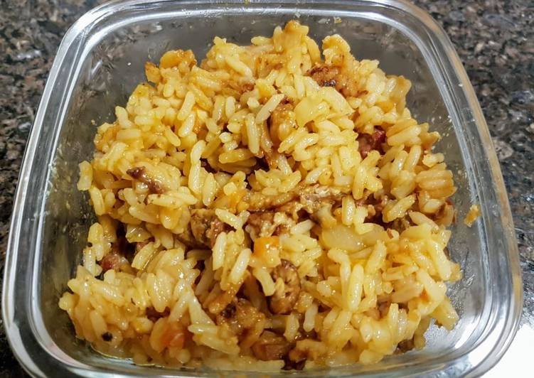 Arroz carreteiro de bacon e calabresa Receita por Amanda - Cookpad