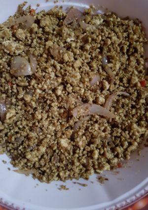 A picture of Dambun awara.