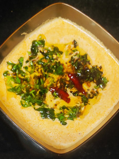 தக்காளி தயிர் சட்னி (Tomato Curd chutney recipe in tamil) செய்முறை முக்கிய புகைப்படம்