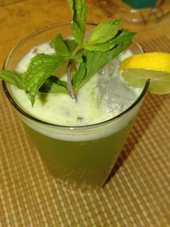 صورة لوصفة شراب الليمون بالنعناع 🍋🌿