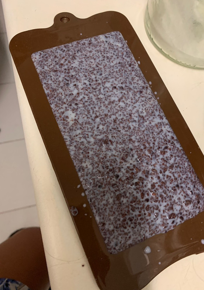 Una foto de Chocolate con leche proteico saludable